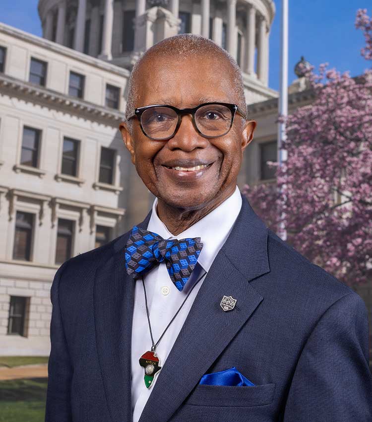 https://ag.stateinnovation.org/wp-content/uploads/2026/03/Senator-Frazier-Bio-Picture-2024_web-415x470.jpg